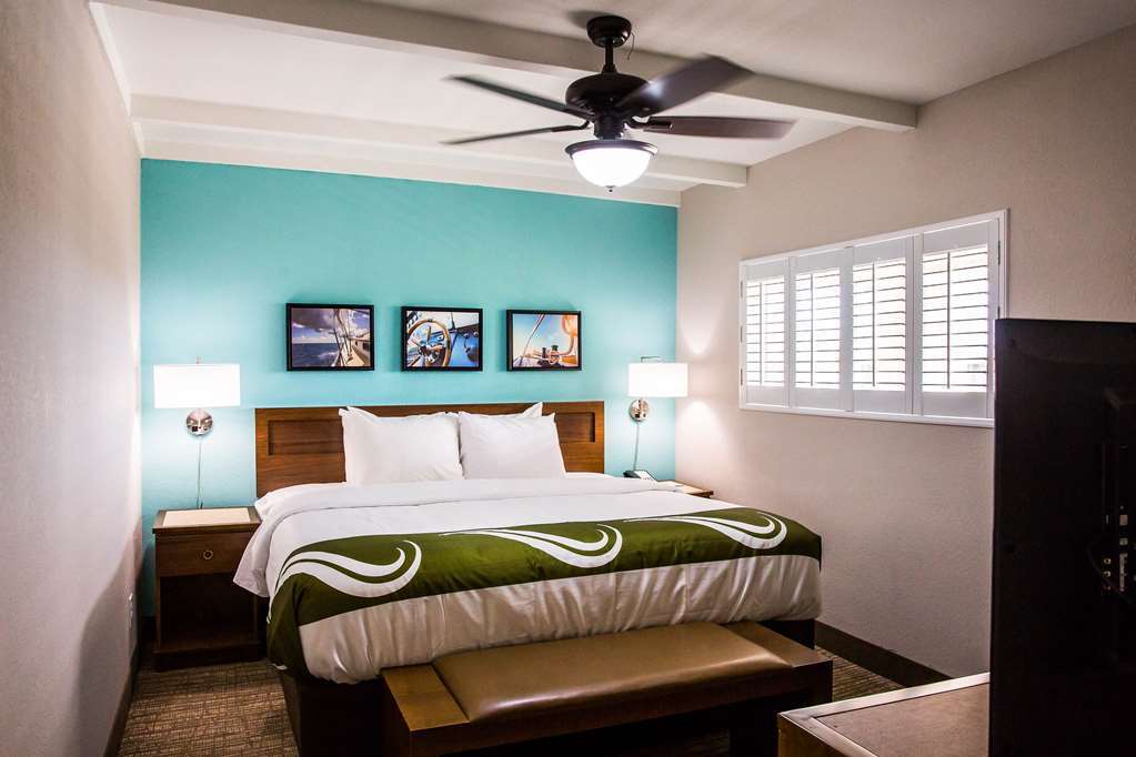 Seafarer Inn & Suites, Ascend Hotel Collection ジキル島 部屋 写真