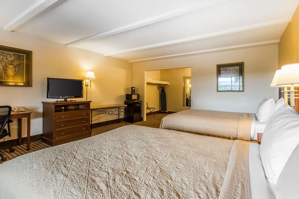 Seafarer Inn & Suites, Ascend Hotel Collection ジキル島 部屋 写真