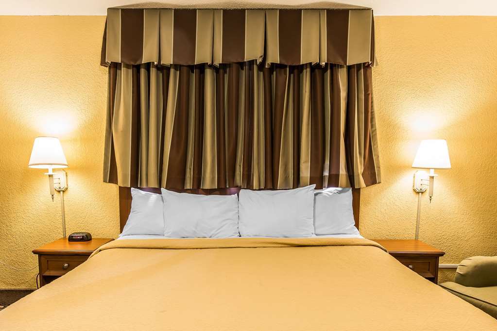 Seafarer Inn & Suites, Ascend Hotel Collection ジキル島 部屋 写真
